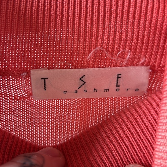 TSE Cashmere Pink Turtle Neck Womens Large - Picture 3 of 4